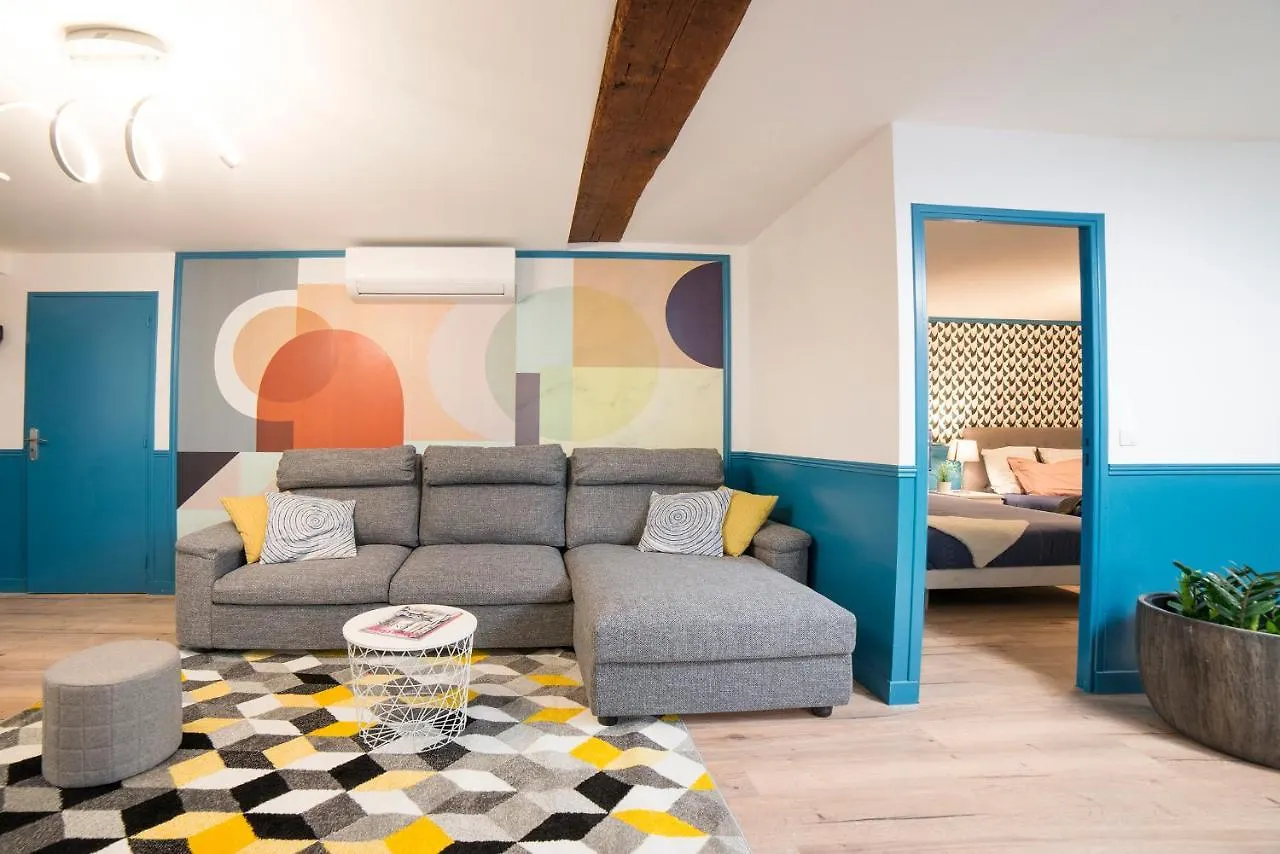 Mirror House - 130m2 - 3br / 3ba Aircon 2 شقة باريس
